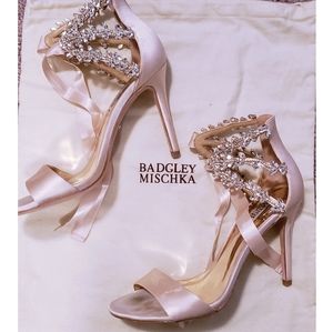 Badgley Mischka Pink Heels